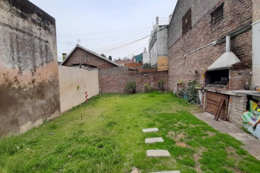 Rosario, Santa Fe, Argentina, 3 Habitaciones Habitaciones, ,1 BañoBathrooms,Casas,Venta,SAN LUIS,42779